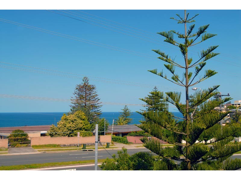 177a  Barrenjoey Road, Newport NSW 2106