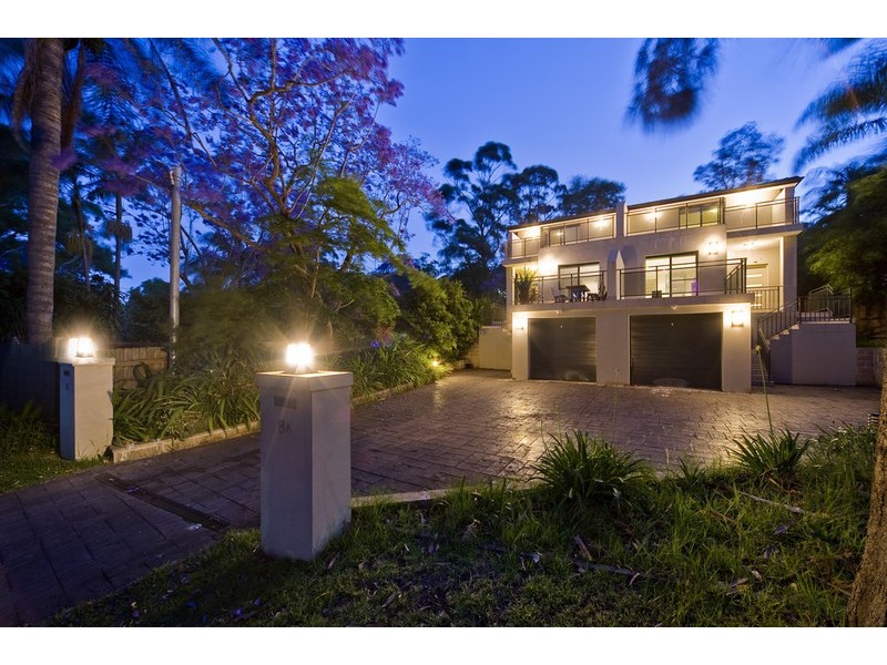 8 and 8A The Crescent, North Narrabeen NSW 2101