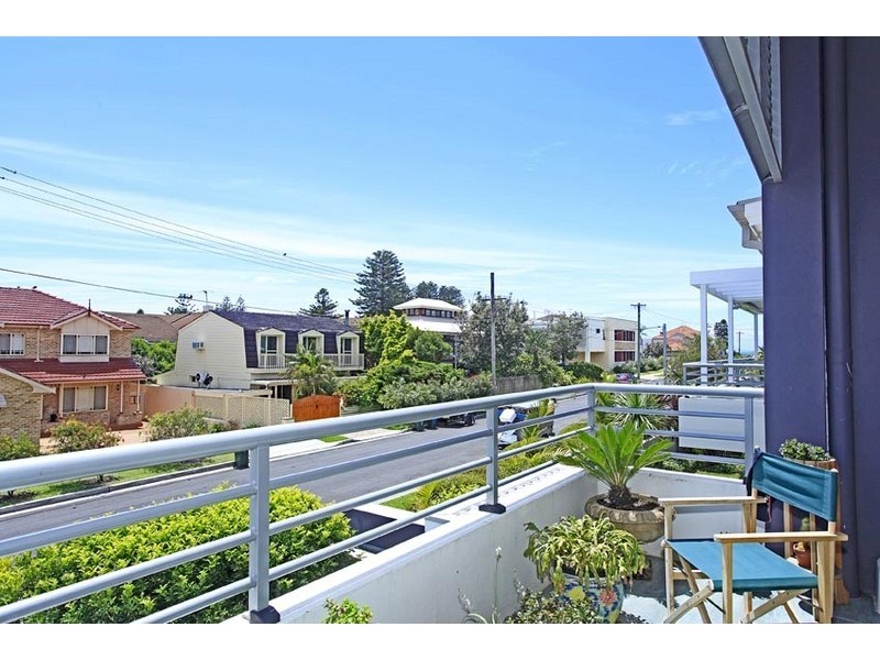11/12 Loftus Street, Narrabeen NSW 2101