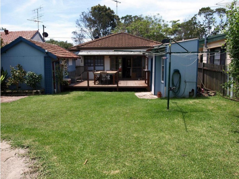 27 Rickard Road, North Narrabeen NSW 2101
