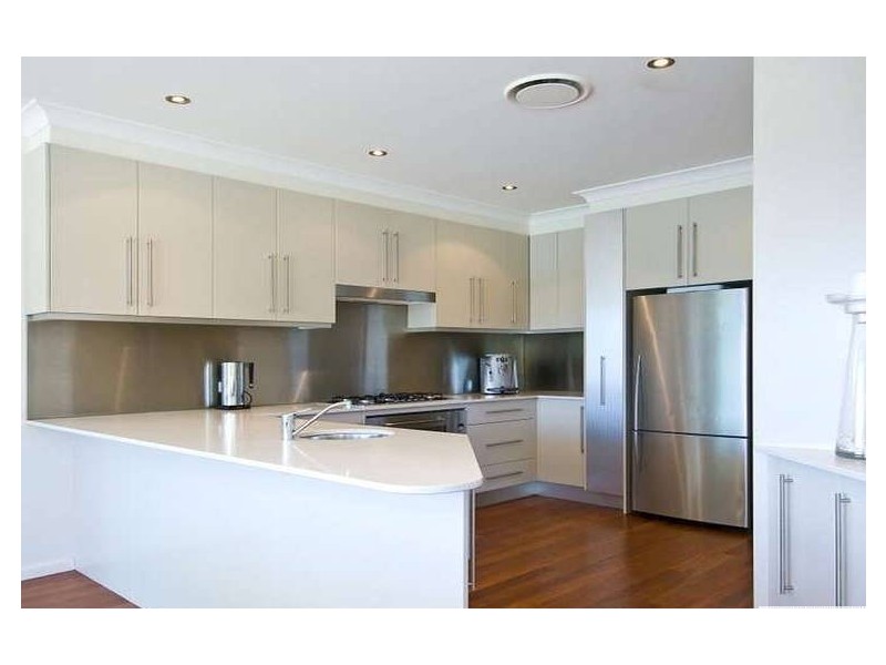 8 Eric Green Drive, Mona Vale NSW 2103