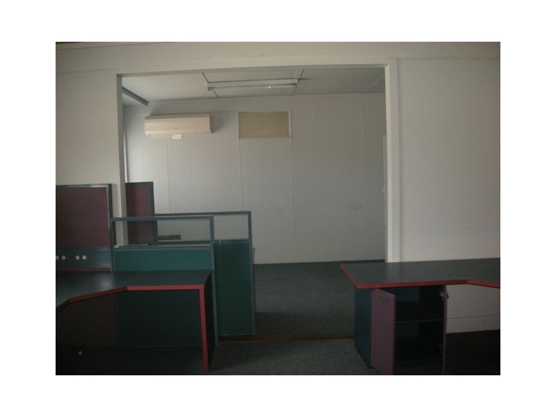 722 PITTWATER ROAD, Brookvale NSW 2100