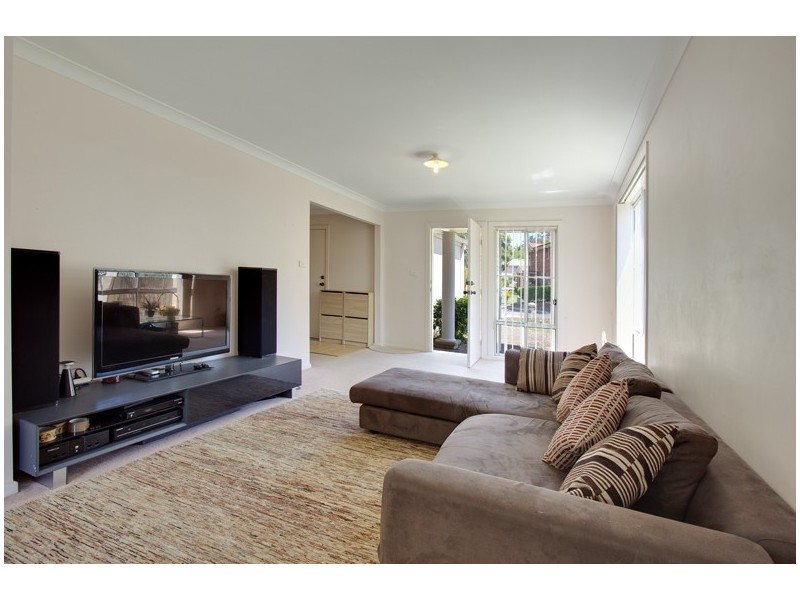 2 Bert Close, Warriewood NSW 2102