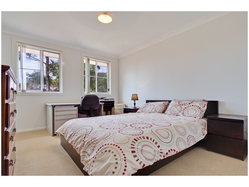 2 Valley Place, Warriewood NSW 2102