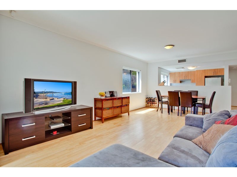 8/19-23 Sturdee Parade, Dee Why NSW 2099