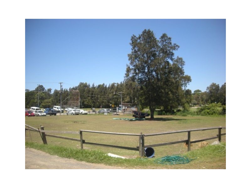 6 BOONDAH ROAD, Warriewood NSW 2102