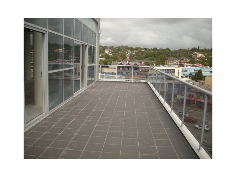 7 OAKS AVENUE, Dee Why NSW 2099