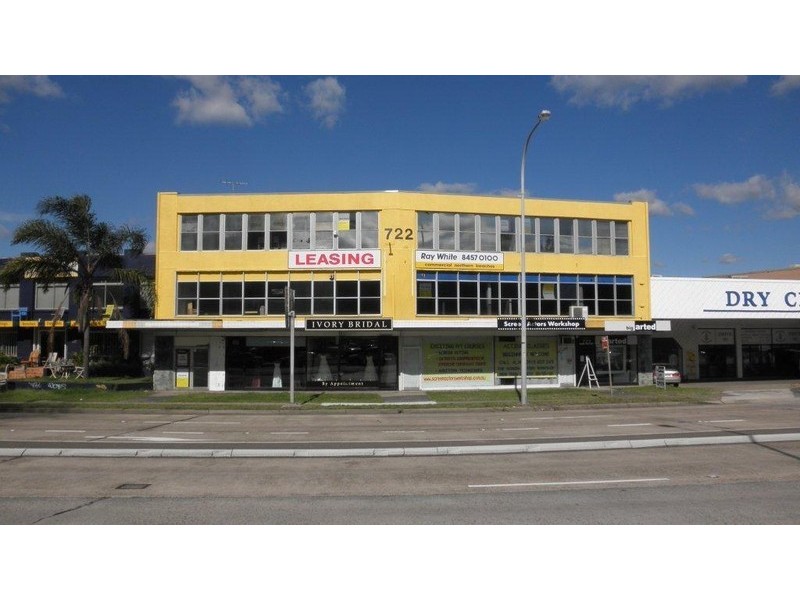 722 PITTWATER ROAD, Brookvale NSW 2100