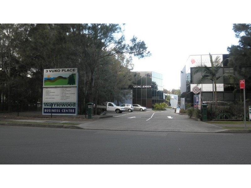 10/3 VUKO PLACE, Mona Vale NSW 2103