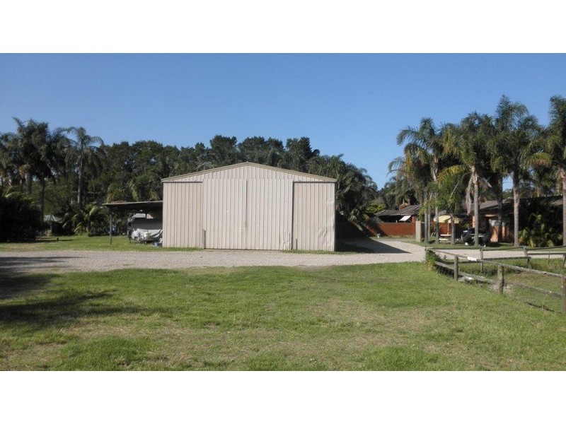 6 BOONDAH ROAD, Warriewood NSW 2102