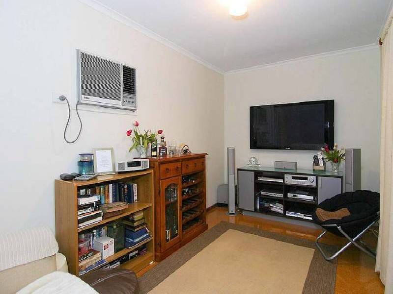 37 Blindcreek Lane, Wantirna South VIC 3152