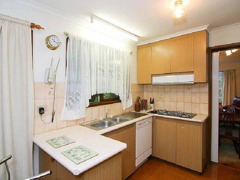 37 Blindcreek Lane, Wantirna South VIC 3152