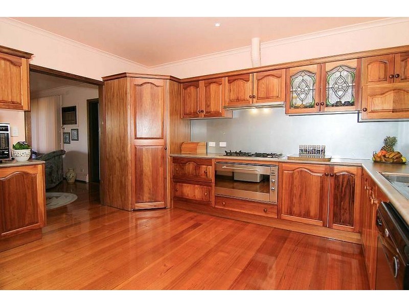 30 Gresford Road, Wantirna VIC 3152