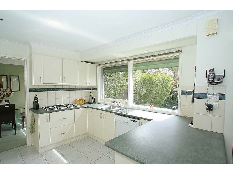 35 Helpmann Street, Wantirna South VIC 3152