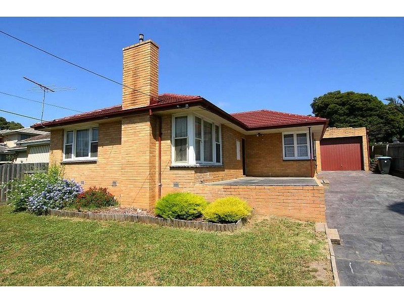 42 Bona Vista Road, Bayswater VIC 3153