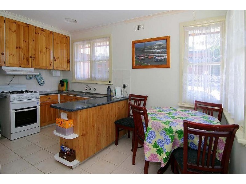 42 Bona Vista Road, Bayswater VIC 3153