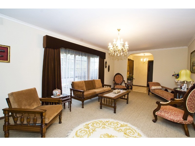 4 Tintern Crescent, Wantirna South VIC 3152