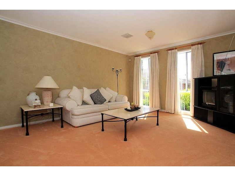 8 Vue Court, Rowville VIC 3178