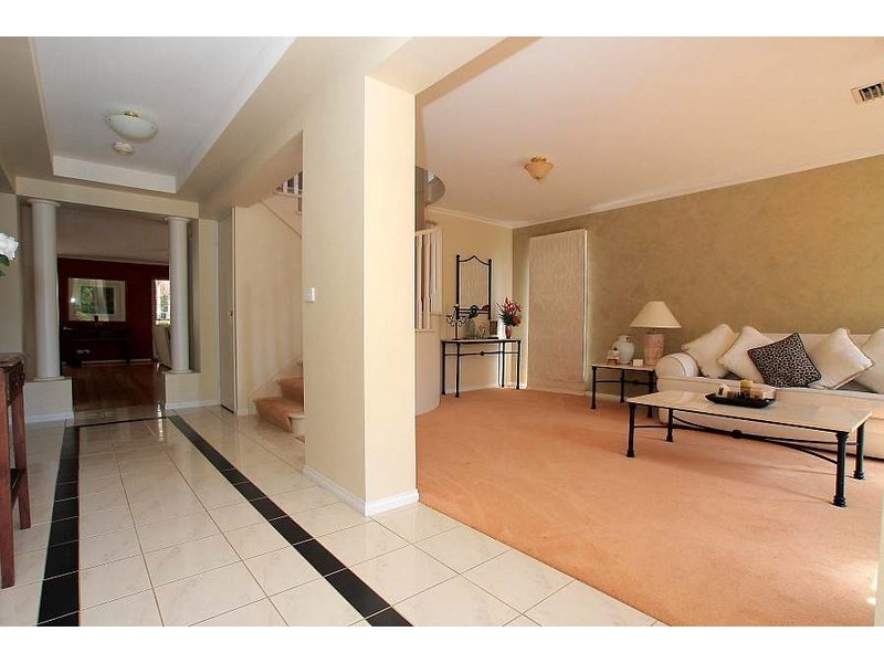 8 Vue Court, Rowville VIC 3178