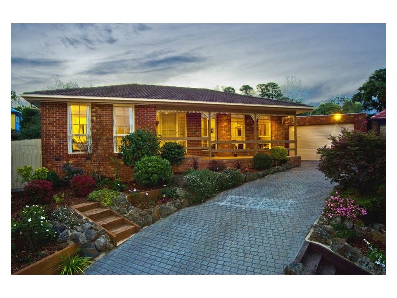 3 Blackfriars Close, Wantirna VIC 3152