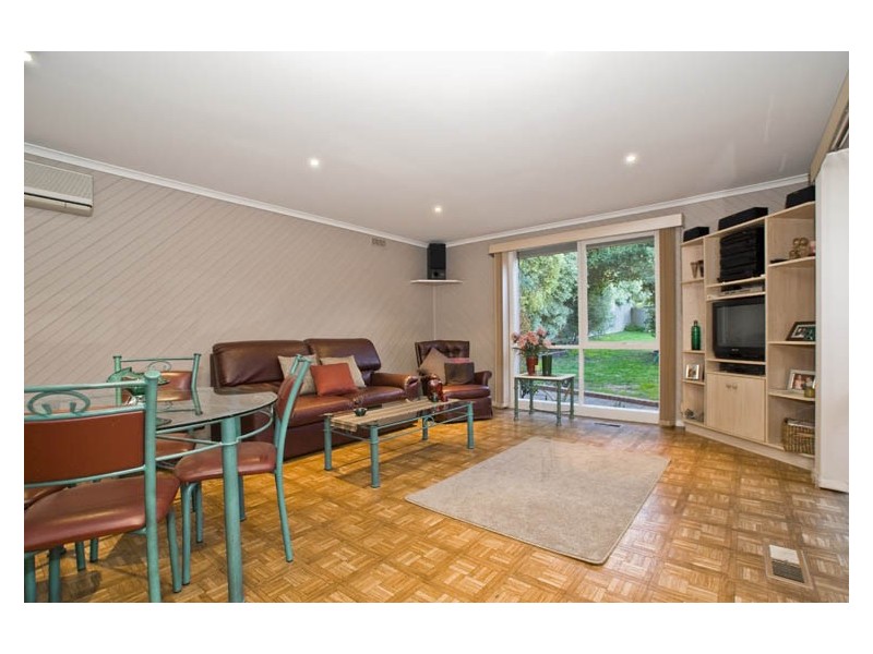 3 Blackfriars Close, Wantirna VIC 3152