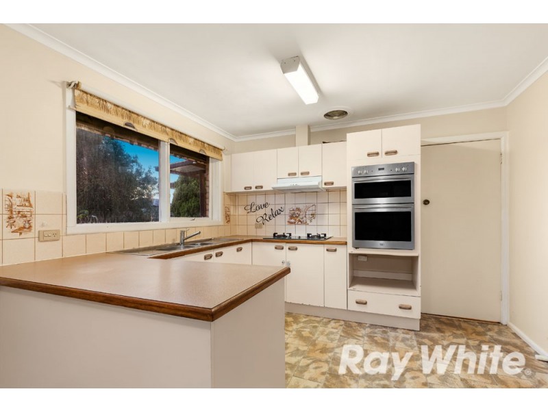 98 Scoresby Road, Bayswater VIC 3153