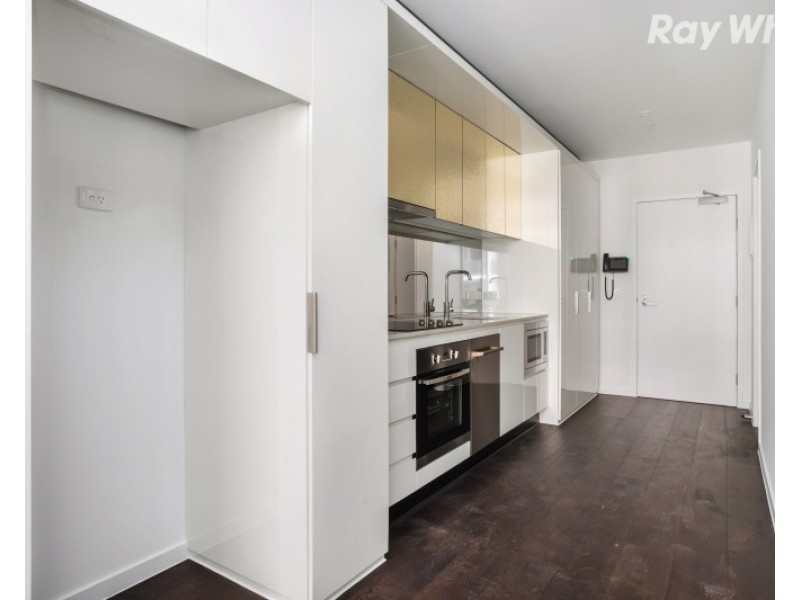 2204R/33 Rose Lane, Melbourne VIC 3000