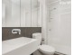 2204R/33 Rose Lane, Melbourne VIC 3000