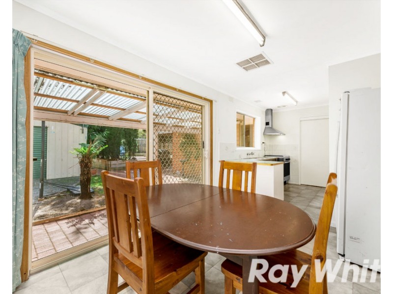 42 Lynn Drive, Ferntree Gully VIC 3156