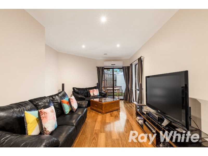 5B Lakeview Avenue, Rowville VIC 3178