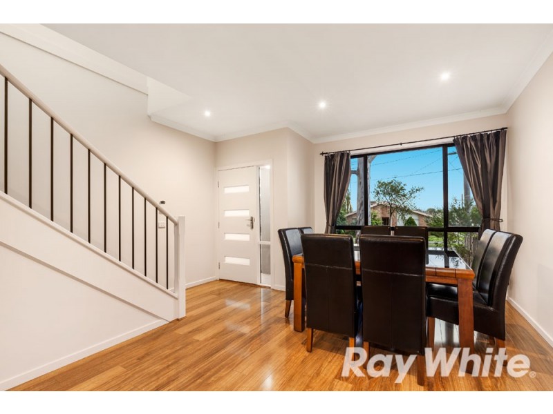 5B Lakeview Avenue, Rowville VIC 3178