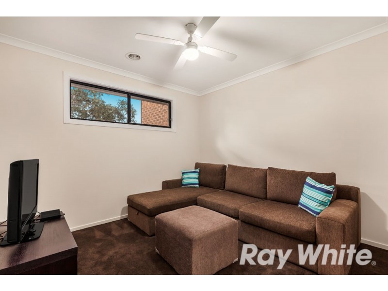5B Lakeview Avenue, Rowville VIC 3178