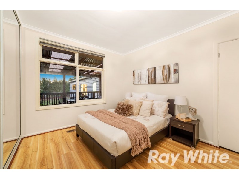 12 Carlisle Road, Ferntree Gully VIC 3156