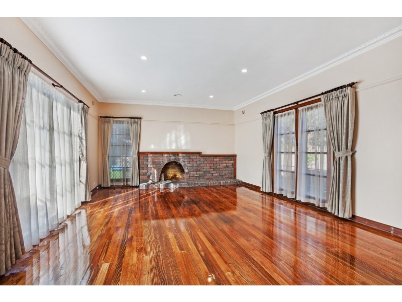 52 Eastfield Road, Ringwood East VIC 3135