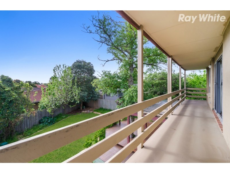 10 Kubis Crescent, Dingley Village VIC 3172