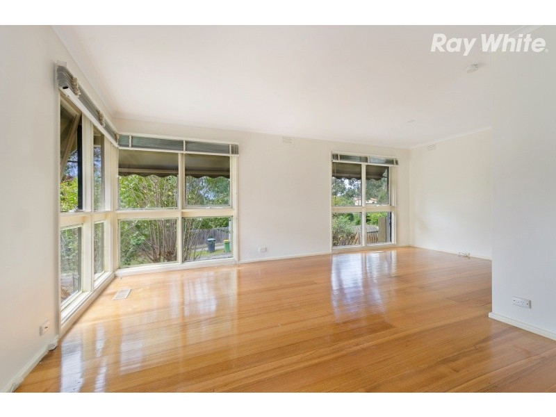 54 Ireland Avenue, Wantirna South VIC 3152