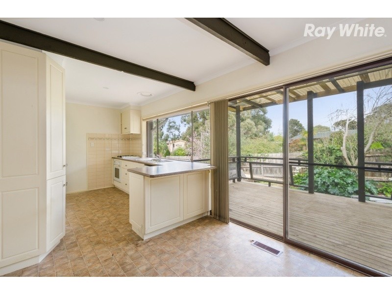 54 Ireland Avenue, Wantirna South VIC 3152