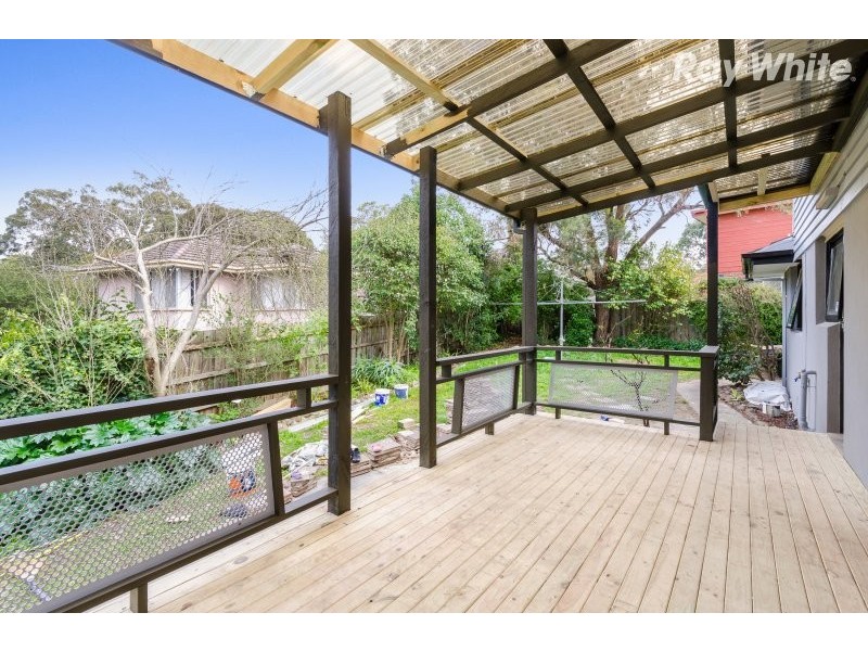 54 Ireland Avenue, Wantirna South VIC 3152