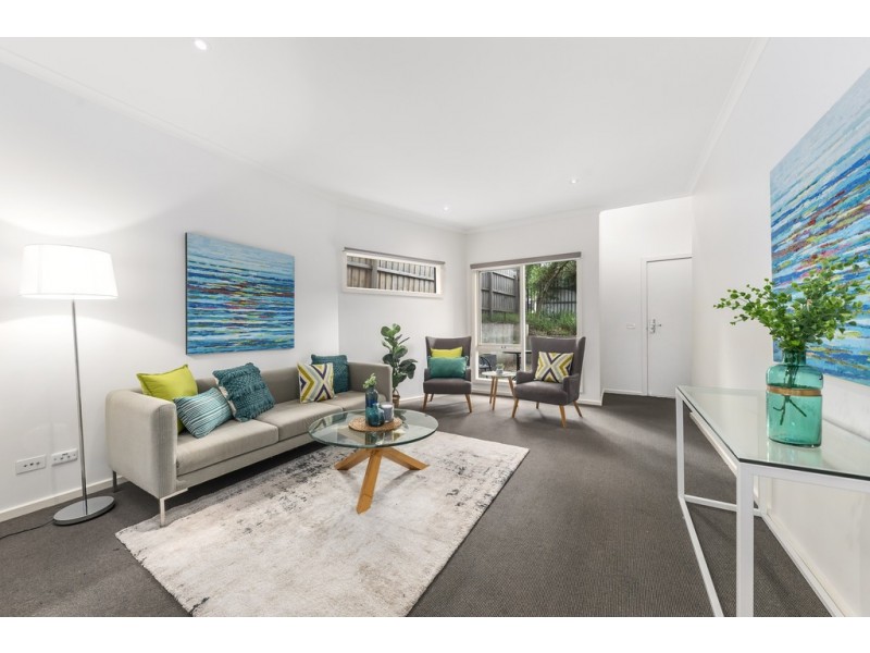8/3-5 Milton Street, Ferntree Gully VIC 3156