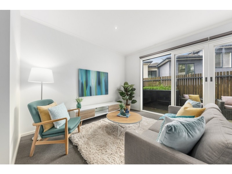 8/3-5 Milton Street, Ferntree Gully VIC 3156