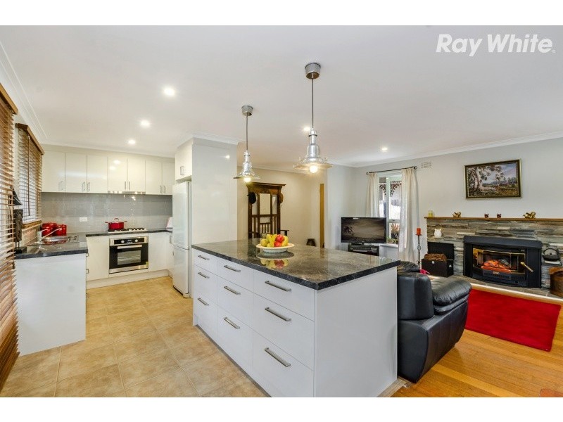 64 Tate Avenue, Wantirna South VIC 3152