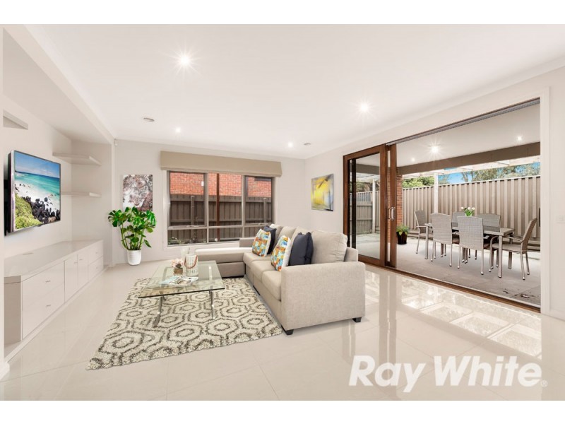 13 Gravillia Grove, Wantirna South VIC 3152