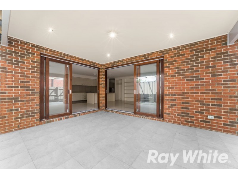 13 Gravillia Grove, Wantirna South VIC 3152