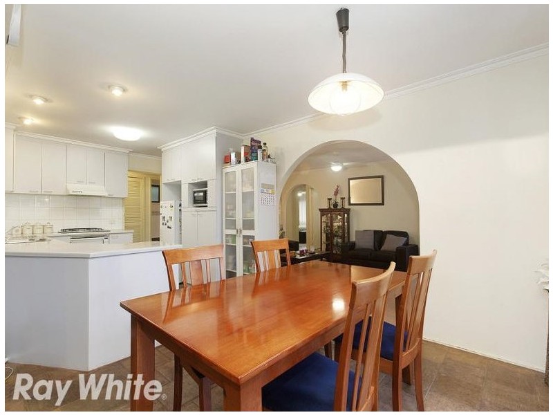 8 Fay Street, Scoresby VIC 3179