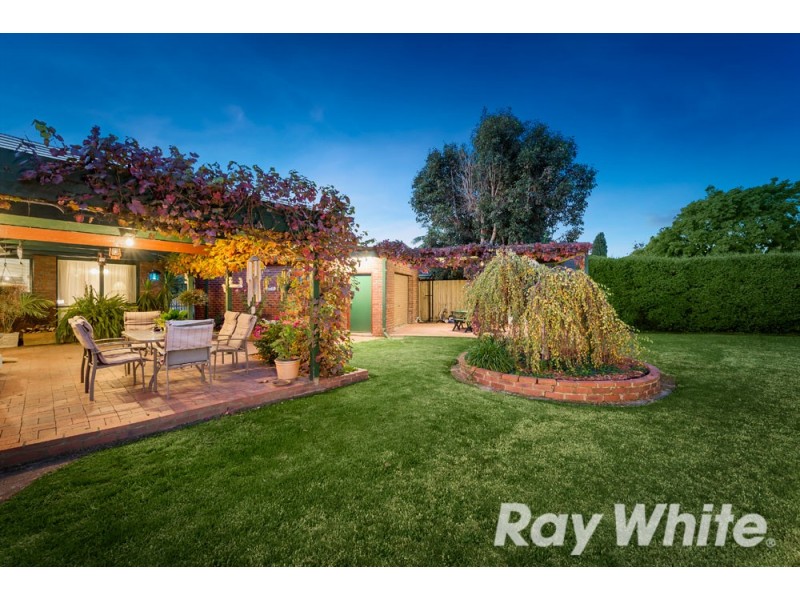 11 Endeavour Place, Wantirna South VIC 3152