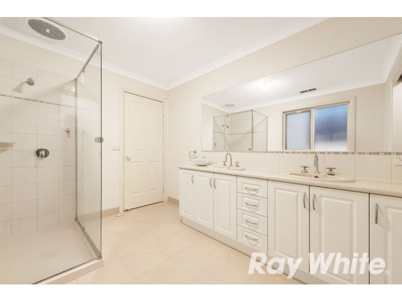 1/3 Davies Close, Wantirna VIC 3152