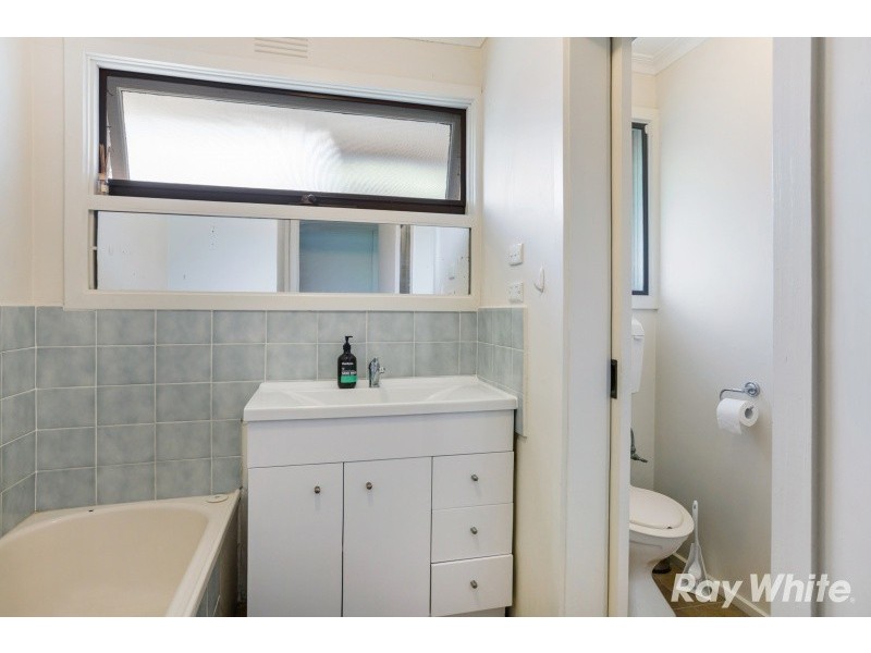 6 Helpmann Street, Wantirna South VIC 3152