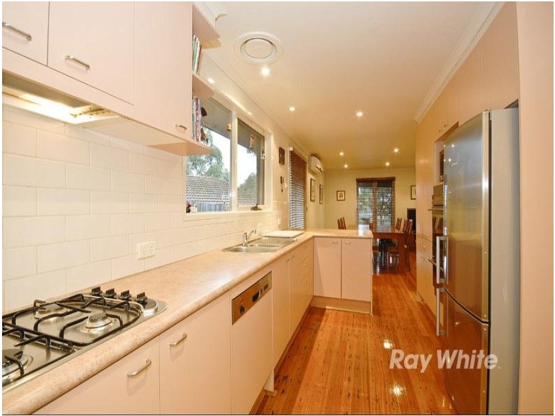 5 Scott Court, Wantirna South VIC 3152