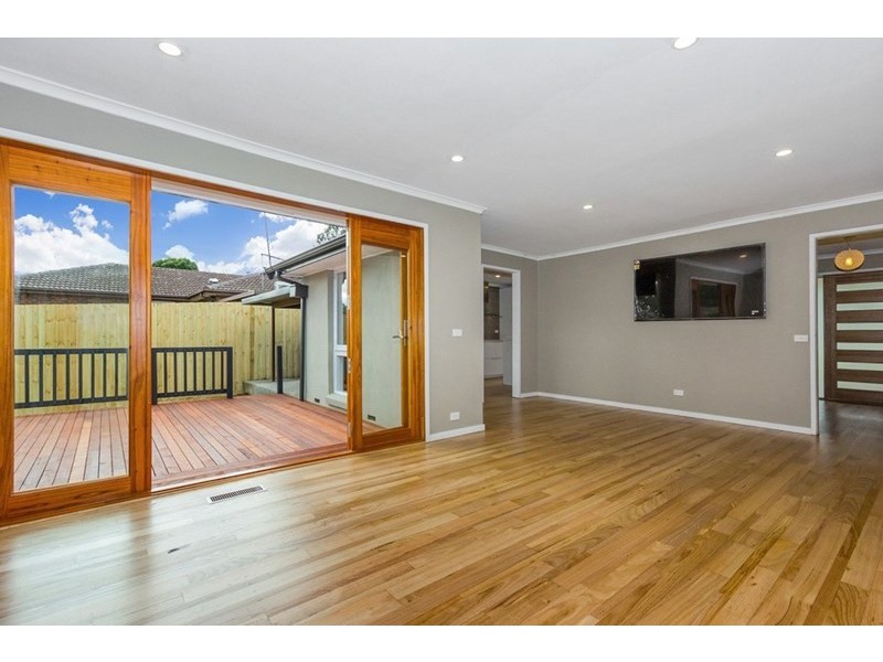 64 Chartwell Drive, Wantirna VIC 3152