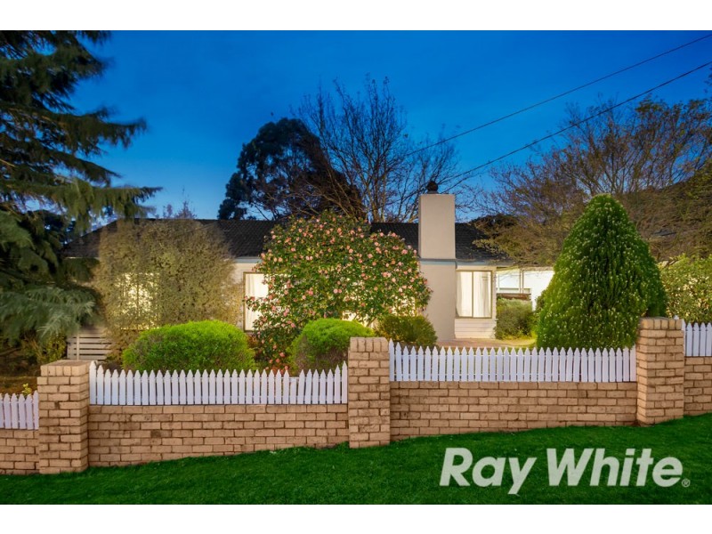 13 Butlers Road, Ferntree Gully VIC 3156